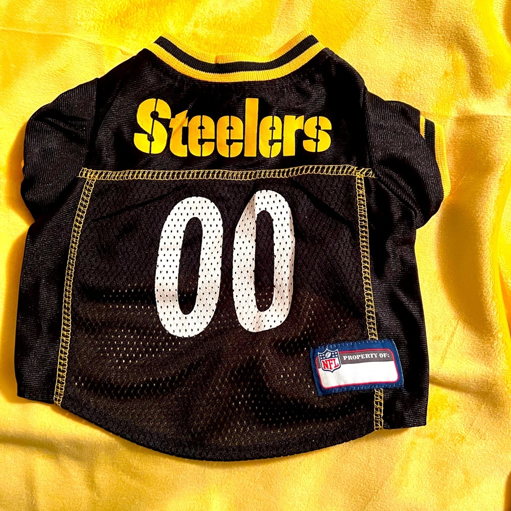 New Steelers Jersey- Dog size small
